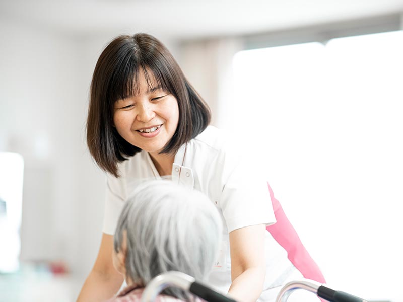 これからは看護の世界にも介護技術が必要です